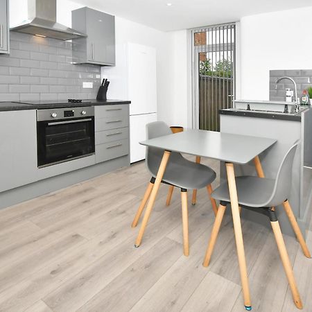 Townhouse @ Bedford Street Creweヴィラ エクステリア 写真